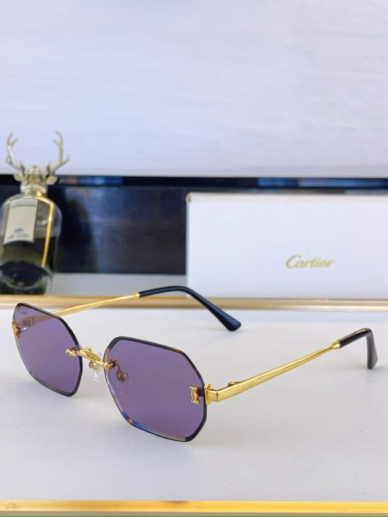 Picture of Cartier Sunglasses _SKUfw80049452fw
